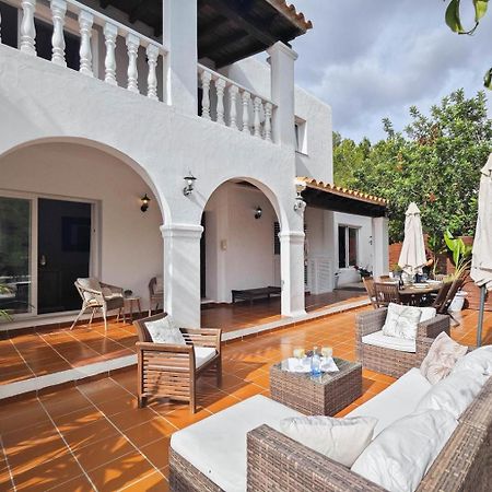Villa Mercedes กาลายองกา ภายนอก รูปภาพ